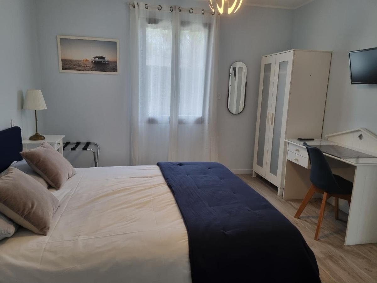 Villa Gena Saint-Médard-dʼEyrans 部屋 写真