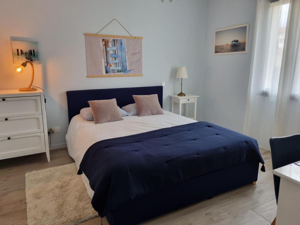 Villa Gena Saint-Médard-dʼEyrans 部屋 写真
